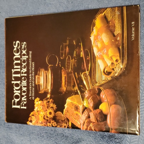 Ford times favorite recipes volume VII - Picture 1 of 7